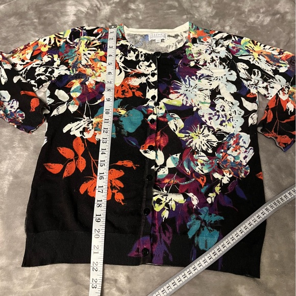 Joseph A. Abstract Floral Print Cardigan, Size L - Picture 10 of 11